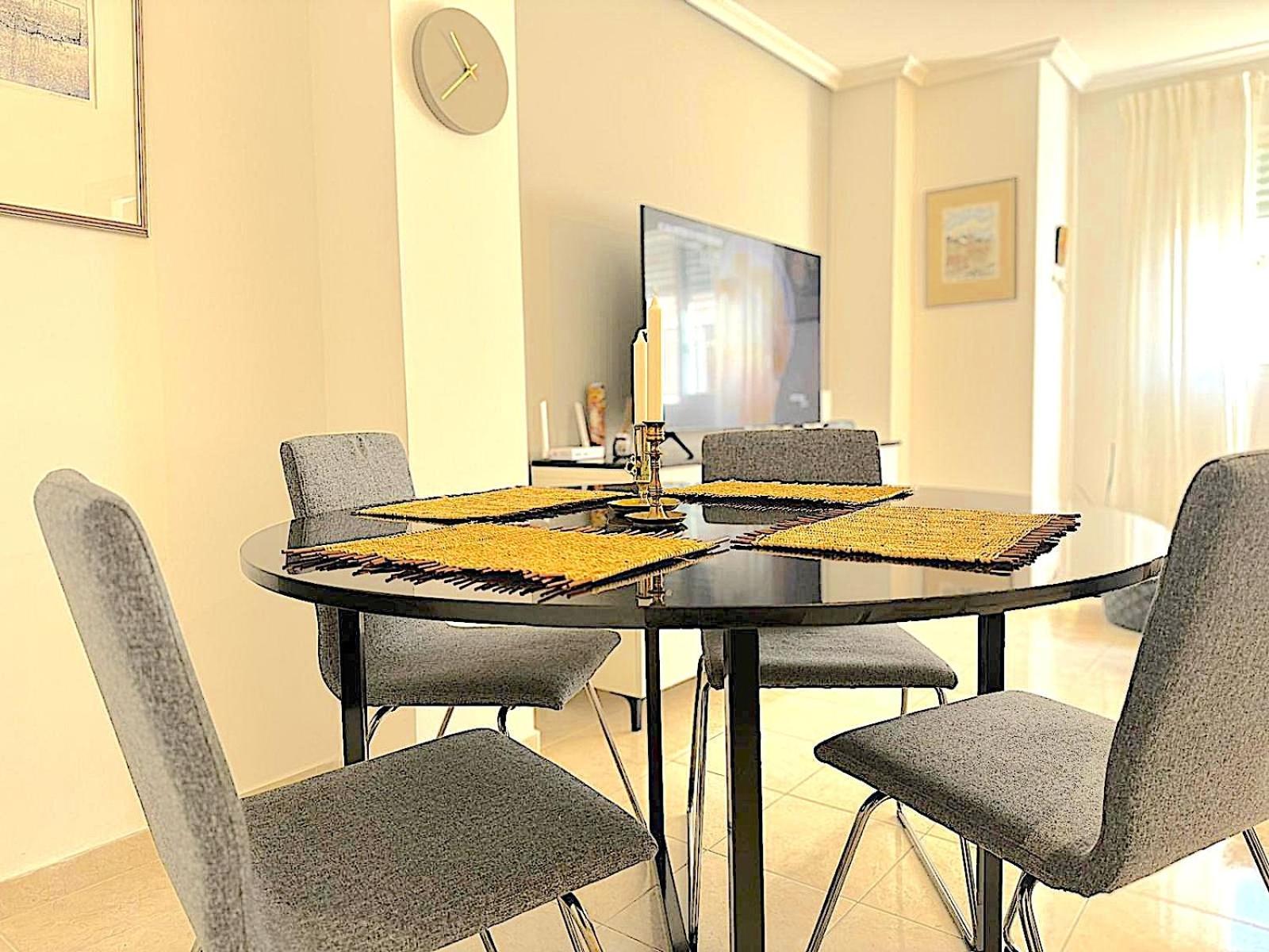 Atico Con Jacuzzi Privado , 1 Min Walk De Playa Levante Santa Pola Exterior photo